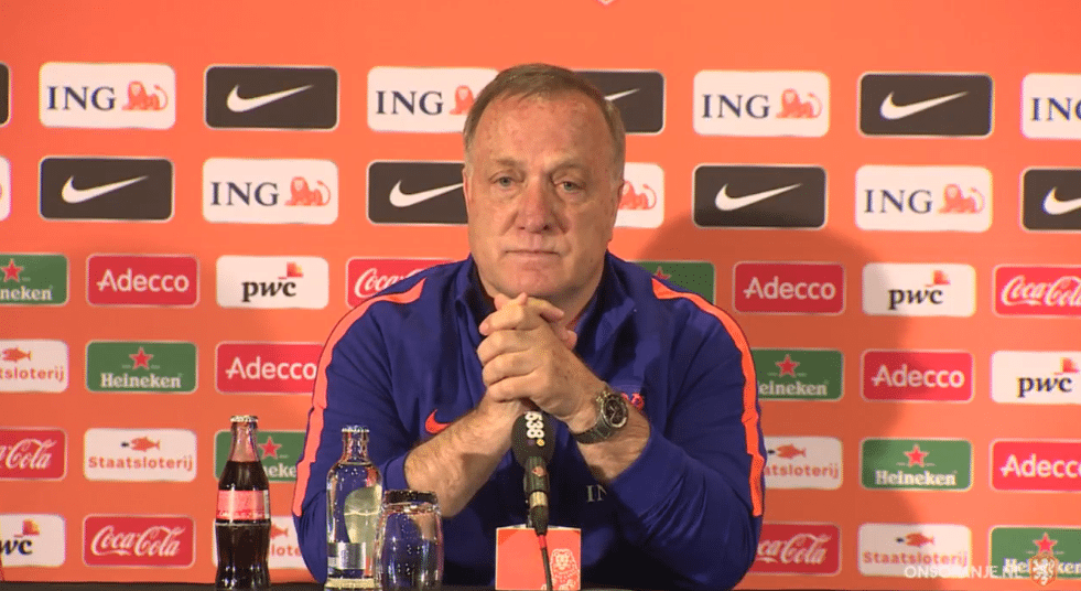 Advocaat: 'Sneijder begint vrijdag'