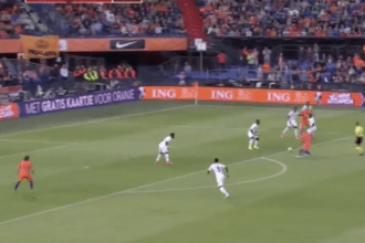 VIDEO: Ook Janssen pikt doelpunt mee en maakt 5-0