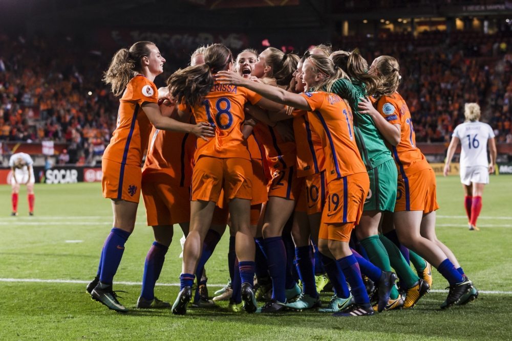 Live: IJsland - OranjeLeeuwinnen