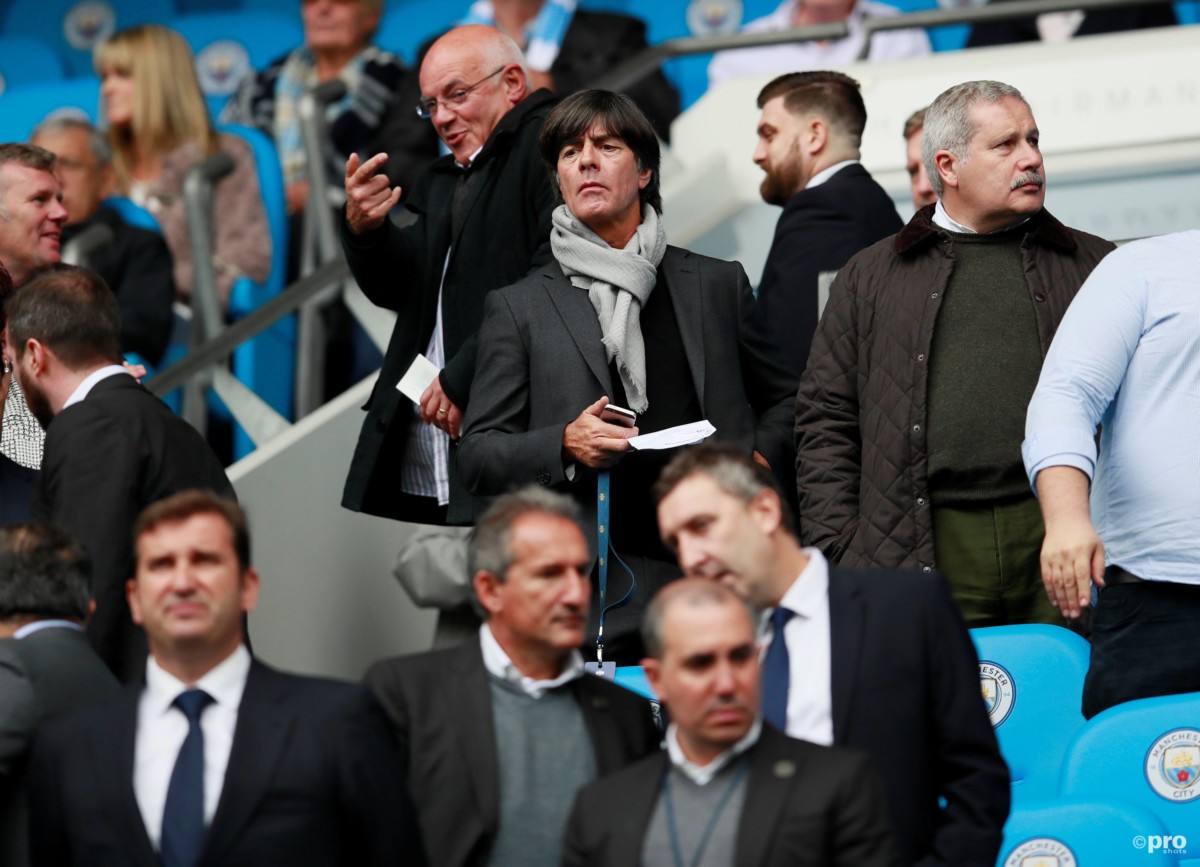 'We hebben een Duitse bondscoach nodig' · Mee met Oranje