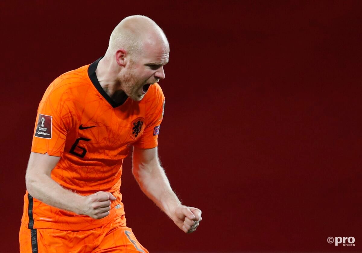 Klaassen na zijn goal tegen Turkije