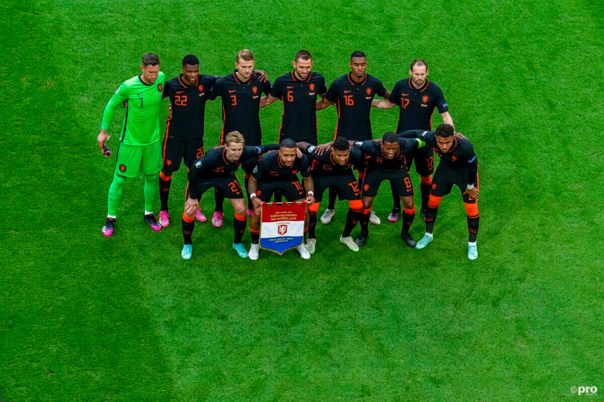 Opstelling nederland tegen Tsjechië