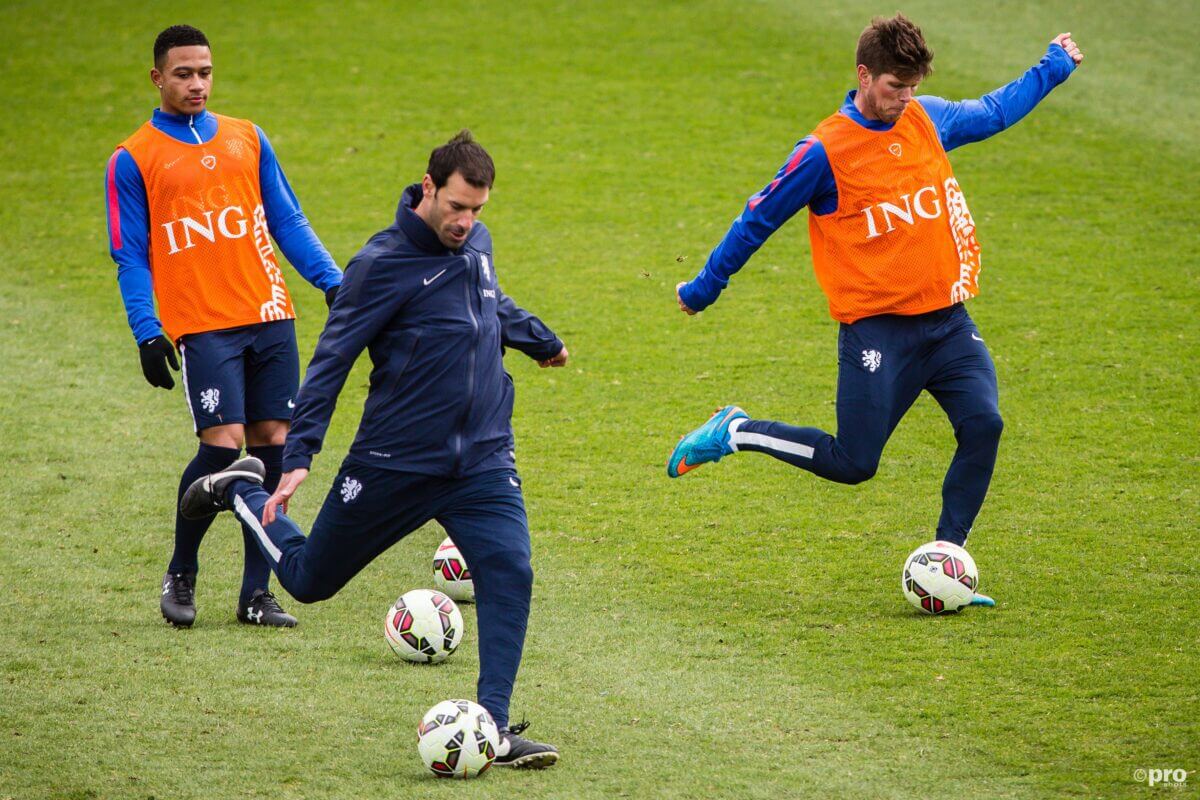 Depay op de training met ruud van nistelrooij