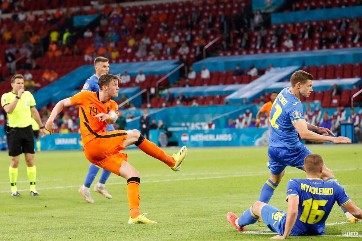 Oranje wint van Oekraine