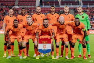 Opstelling En Het Nederlands Elftal Mee Met Oranje