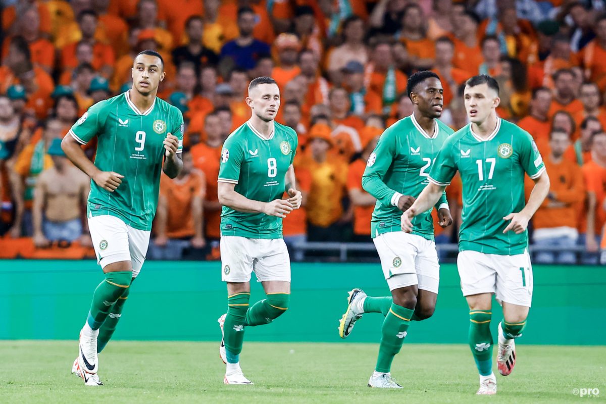 Eén Eredivisie-speler in selectie Ierland voor duel met Oranje · Mee
