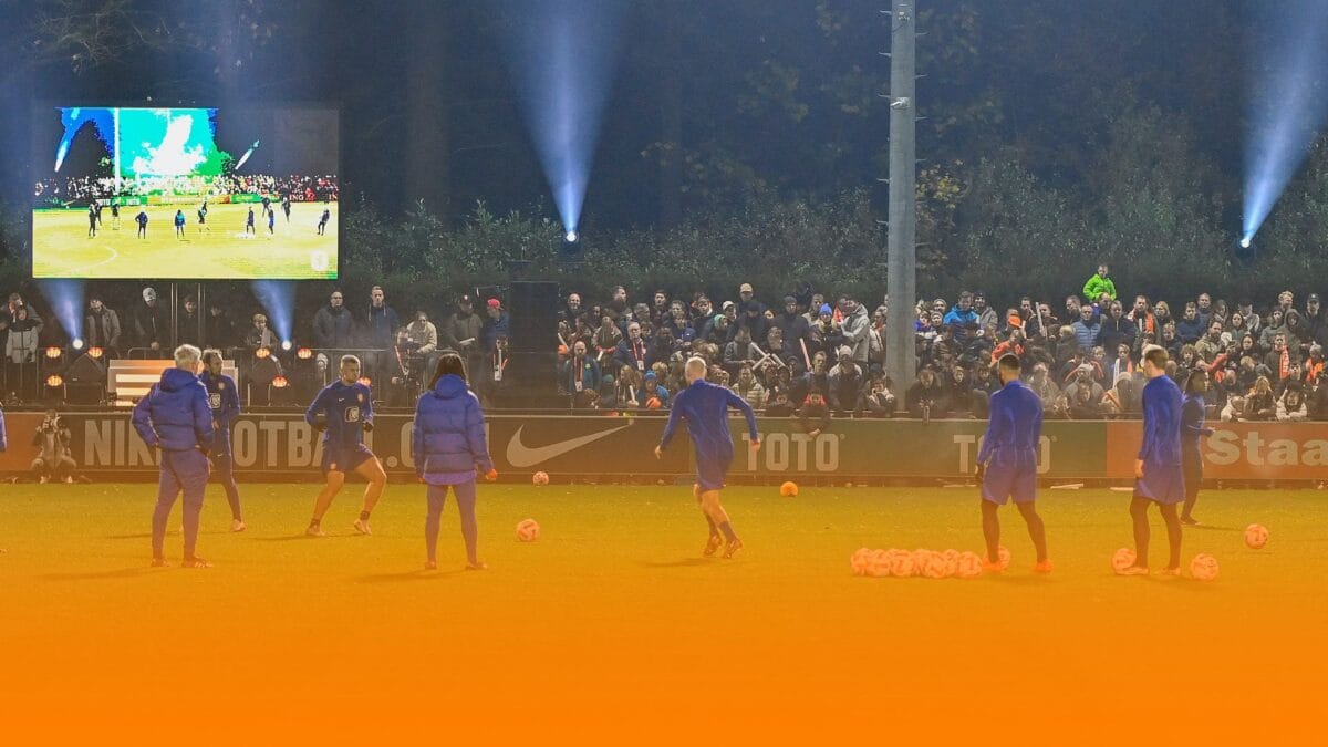 Het Nederlands elftal op de KNVB Campus in Zeist