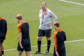 Ervaren Oranje-international moet vrezen voor EK: ‘Een twijfelgeval voor Koeman’
