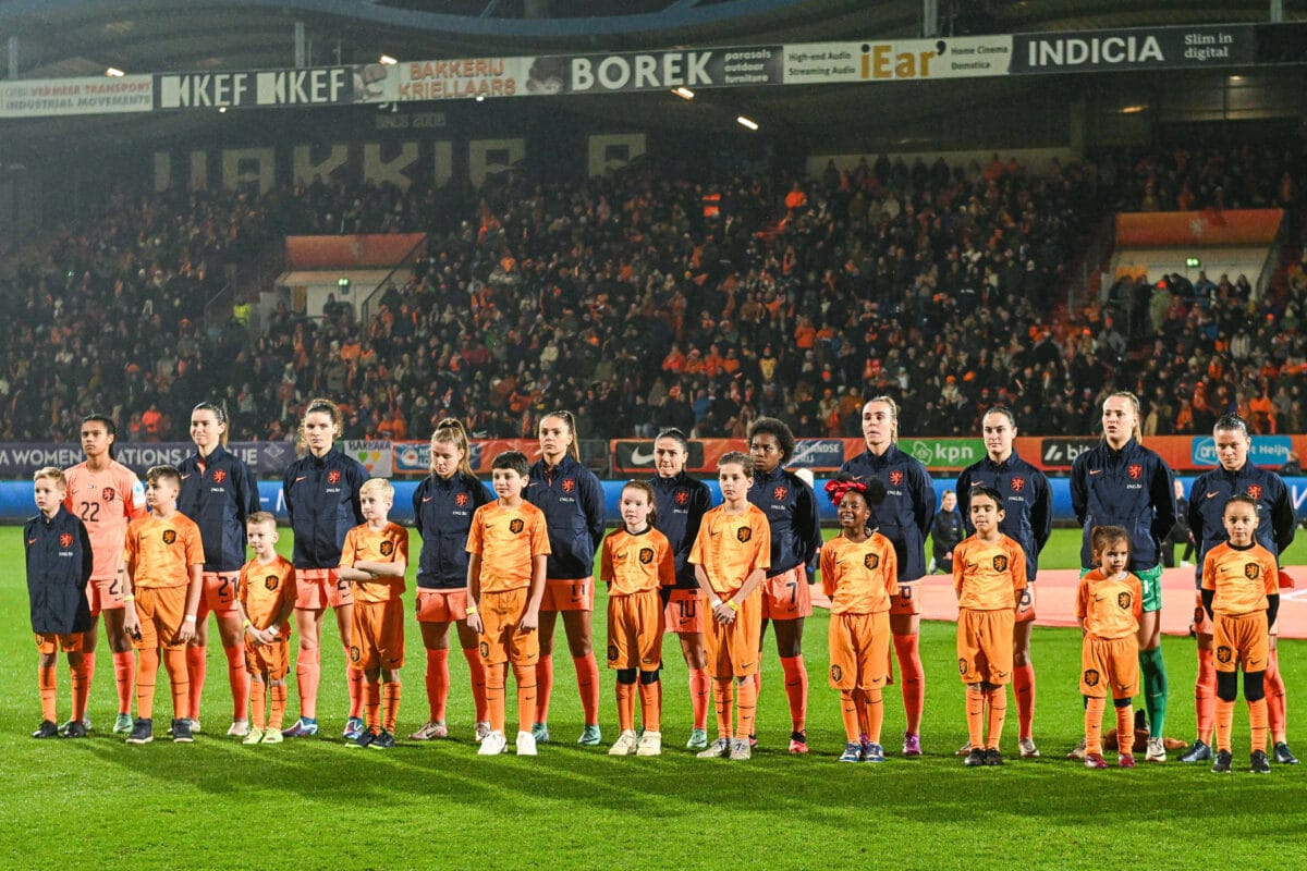 Nederlandse damesteam voorafgaand aan de interland tegen België