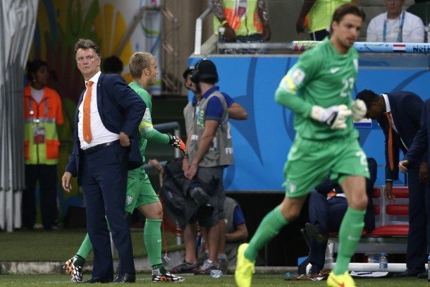 krul-het-veld-in-voor-cillessen