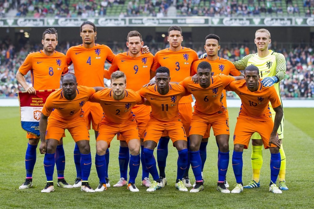 Oranje daalt flink op FIFA-ranking