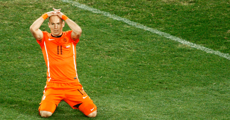 Arjen Robben baalt van gemiste kans Spanje