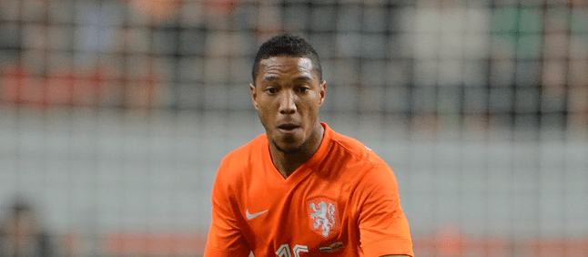 Jonathan de Guzman in de basis tegen Spanje