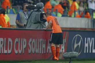 Vijf jaar geleden klopte Sneijder Brazilië